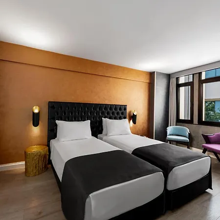 Hotel Golden