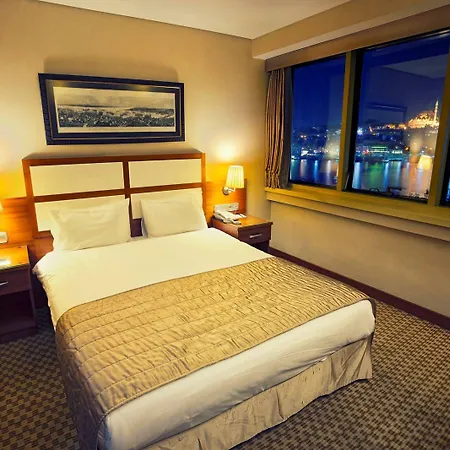 Hotel Golden