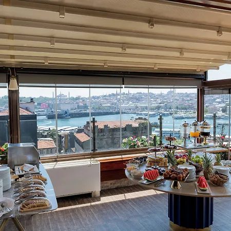 Hotel Golden 4*