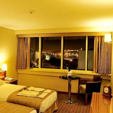 Golden Hotel 4*