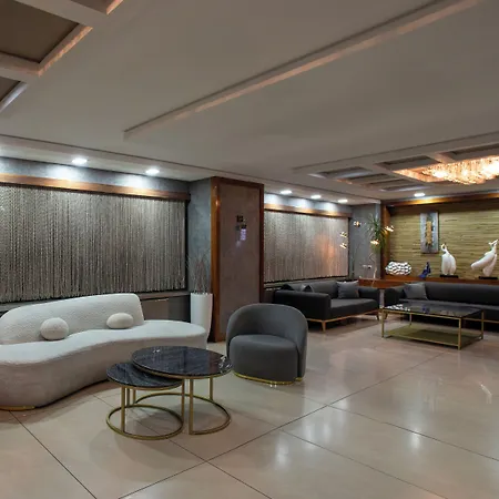 Hotel Golden