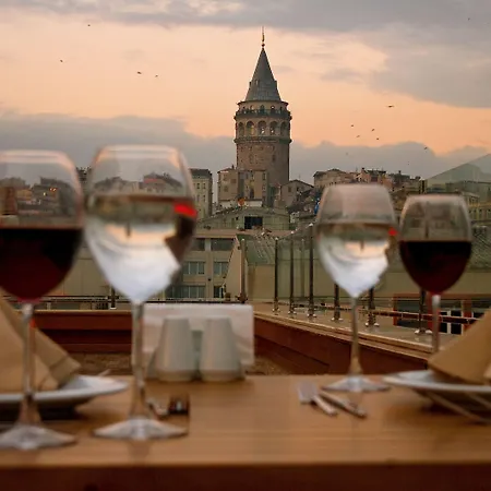 Golden Istanbul
