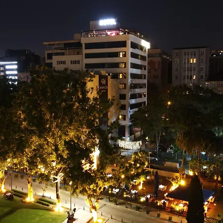 Hotel Golden 4*